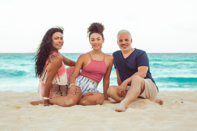 Family photographer in Fort Lauderdale